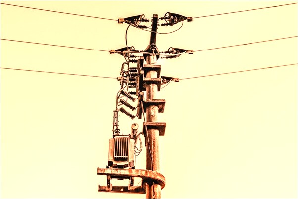 夢到門窄裡面很寬什麼預兆_周公解夢官網