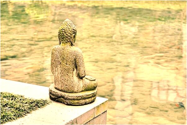 夢到陌生人喊逝去人名字意味著什麼_周公解夢官網