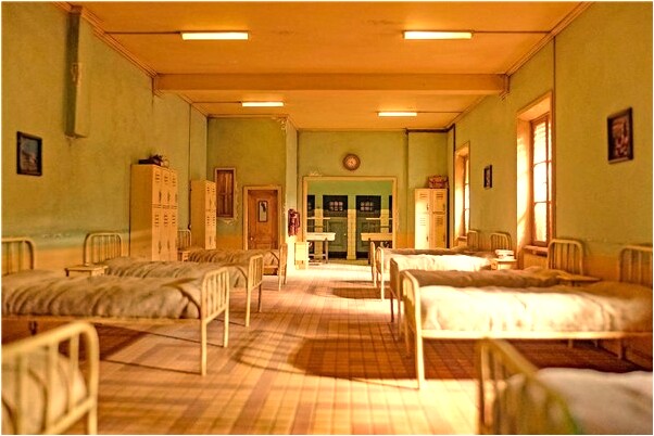 夢到了別人幫自己屈鬼預示了什麼_周公解夢官網